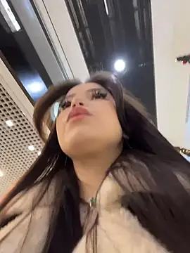 Snapshot of Chloe__Moon chatting on 11-24-25, 01:11 Chloe Moon online show from 11-24-25, 01:11