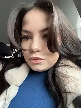 Snapshot of Chloe__Moon chatting on 12-03-25, 12:14 Chloe Moon online show from 12-03-25, 12:14