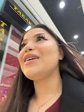 Snapshot of Chloe__Moon chatting on 03-10-26, 02:11 Chloe Moon online show from 03-10-26, 02:11