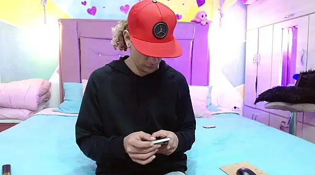 tylor boy online show from 03-16-25, 04:20