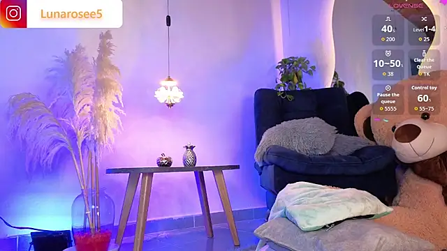 LunaRose5 online show from 10-17-25, 03:53