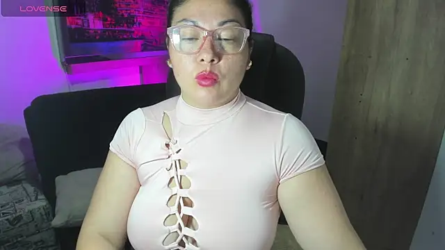 jessicarabbit 1 online show from 05-15-26, 11:45