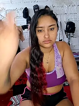Snapshot of sariitha_sw chatting on 07-04-26, 02:56 sariitha sw online show from 07-04-26, 02:56