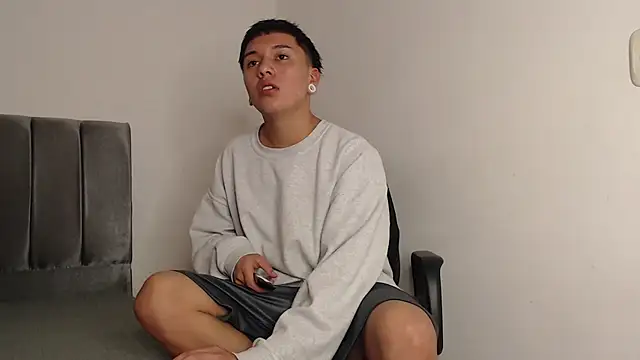 alex-lover online show from 02-26-25, 01:11