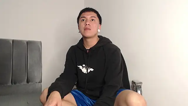 alex-lover online show from 10-09-25, 01:25