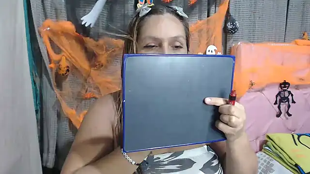 mom son dirty online show from 10-28-25, 10:56