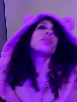 PeacockGoddess online show from 09-17-25, 11:50