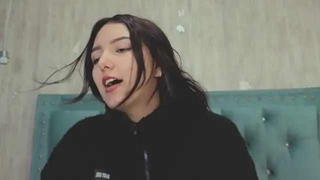 Marcelaa fox online show from 09-18-25, 08:00