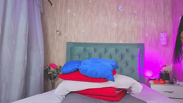 Marcelaa fox online show from 11-12-25, 09:14