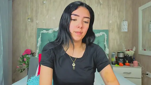 Snapshot of Marcelaa_fox chatting on 01-16-26, 08:24 Marcelaa fox online show from 01-16-26, 08:24