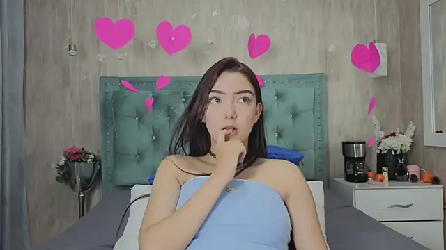 Snapshot of Marcelaa_fox chatting on 02-18-26, 07:54 Marcelaa fox online show from 02-18-26, 07:54