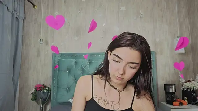 Snapshot of Marcelaa_fox chatting on 02-20-26, 06:59 Marcelaa fox online show from 02-20-26, 06:59