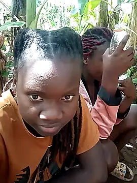 Snapshot of Black_juicy24 chatting on 01-17-25, 11:17 Black juicy24 online show from 01-17-25, 11:17