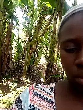 Snapshot of Black_juicy24 chatting on 02-04-25, 08:35 Black juicy24 online show from 02-04-25, 08:35