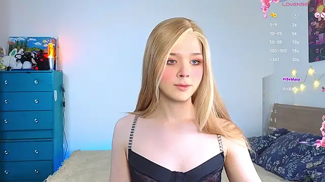 Snapshot of _yourFoxy_ chatting on 09-24-25, 04:54  yourFoxy  online show from 09-24-25, 04:54