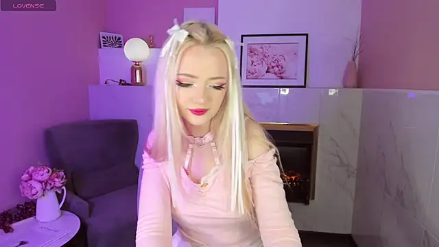 EmilyAir online show from 02-08-25, 10:08