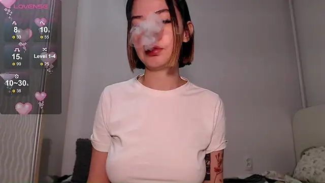 Snapshot of osaka_nia chatting on 11-29-25, 02:09 osaka nia online show from 11-29-25, 02:09