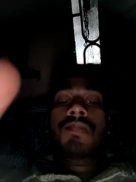 Snapshot of arppyyyxx chatting on 10-17-25, 10:23 arppyyyxx online show from 10-17-25, 10:23