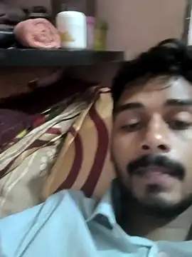 Snapshot of arppyyyxx chatting on 10-25-25, 09:28 arppyyyxx online show from 10-25-25, 09:28