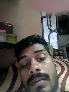 Snapshot of arppyyyxx chatting on 10-27-25, 08:13 arppyyyxx online show from 10-27-25, 08:13