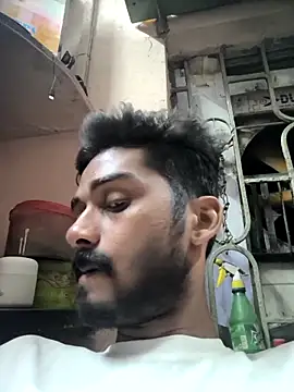 Snapshot of arppyyyxx chatting on 12-05-25, 07:21 arppyyyxx online show from 12-05-25, 07:21