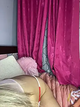 Snapshot of lunaapppp chatting on 02-17-25, 02:42 lunaapppp online show from 02-17-25, 02:42