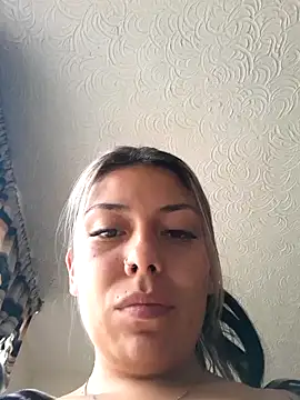 Sweel Leyva18 online show from 12-10-24, 06:06