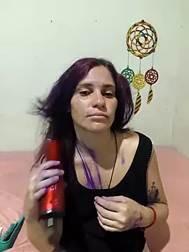 Snapshot of Scarlett-Leh chatting on 09-16-25, 02:56 Scarlett-Leh online show from 09-16-25, 02:56