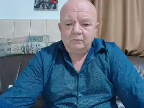 fullballs6 online show from 12-17-24, 03:17