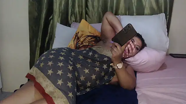 Foxybrownxx1 online show from 02-07-26, 10:02