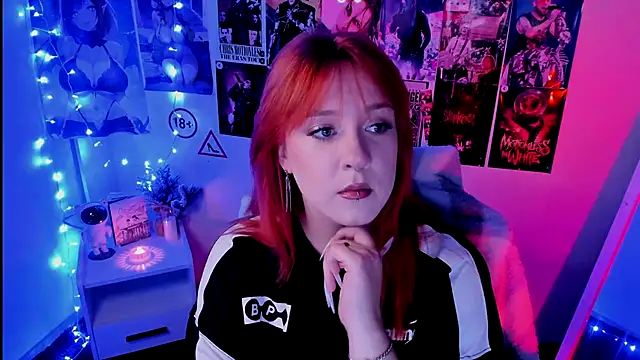 Snapshot of Rudy_02 chatting on 10-25-25, 07:52 Rudy 02 online show from 10-25-25, 07:52