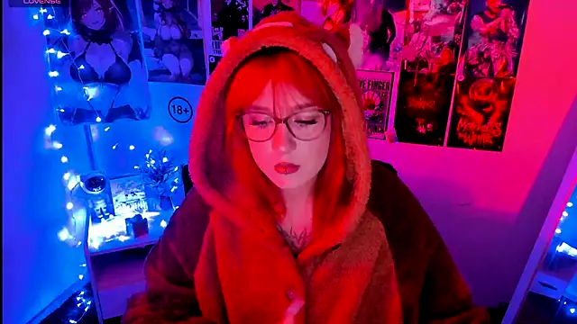 Snapshot of Rudy_02 chatting on 11-11-25, 01:05 Rudy 02 online show from 11-11-25, 01:05