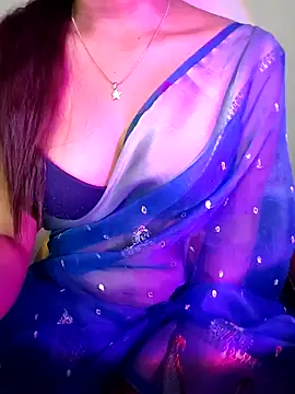 QueenOfHeart 07 online show from 01-08-25, 10:27