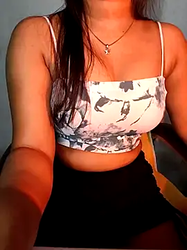 QueenOfHeart 07 online show from 03-15-25, 03:18