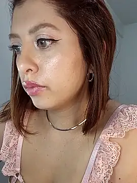 Snapshot of nix_white chatting on 03-01-25, 10:42 nix white online show from 03-01-25, 10:42