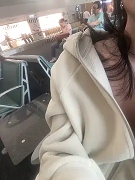 zqq5522 online show from 12-04-25, 08:45