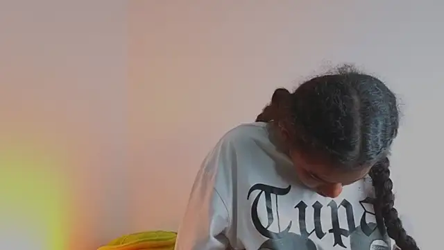 ChannelCox1 online show from 12-17-25, 07:58