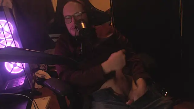 Snapshot of chicostick413 chatting on 11-28-25, 03:09 chicostick413 online show from 11-28-25, 03:09