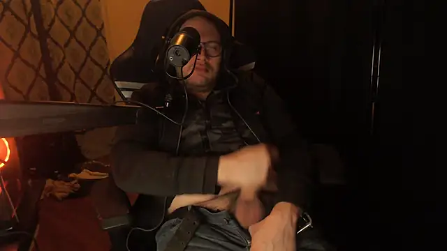 chicostick413 online show from 02-16-26, 03:24