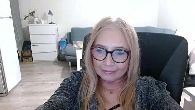 sofia xkiss online show from 02-12-25, 02:43