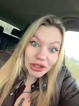 justmila online show from 11-18-25, 12:20