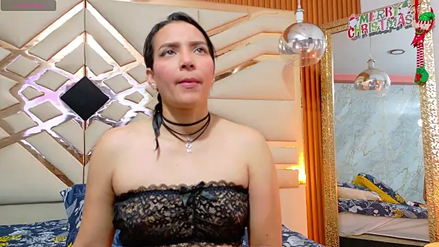 Sluttyandmature online show from 12-17-25, 01:06