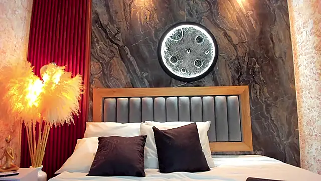 BellaPeers  online show from 12-16-25, 12:10