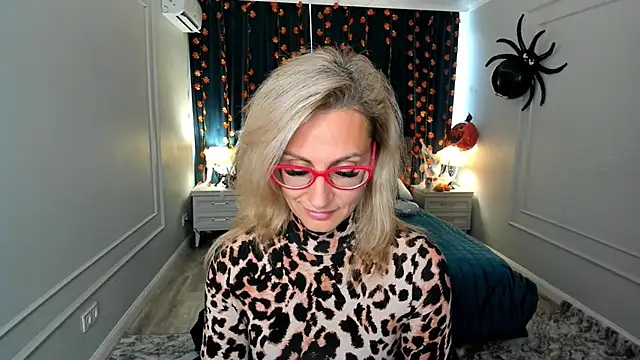 MuseOfStage online show from 10-12-25, 11:31