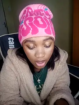 Snapshot of Shria107 chatting on 10-29-25, 08:05 Shria107 online show from 10-29-25, 08:05