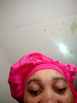 Snapshot of Shria107 chatting on 03-30-26, 07:09 Shria107 online show from 03-30-26, 07:09