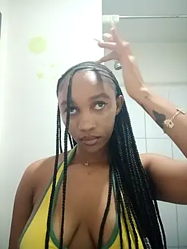 Snapshot of Shria107 chatting on 04-12-26, 09:25 Shria107 online show from 04-12-26, 09:25