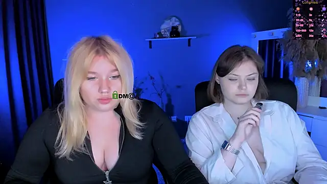 juli kisss online show from 09-21-25, 07:04