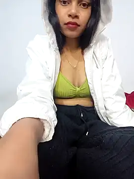 Snapshot of catreena chatting on 12-29-24, 11:39 catreena online show from 12-29-24, 11:39