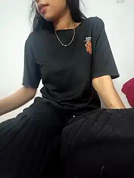 Snapshot of catreena chatting on 02-16-25, 06:54 catreena online show from 02-16-25, 06:54